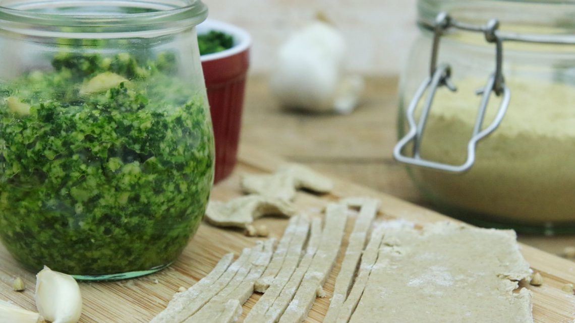 Grünkohl Pesto Foodrevers Clean Eating gesund zuckerfrei