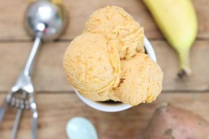 Süßkartoffel Eis zuckerfrei gesund Clean Eating Thermomix Foodrevers